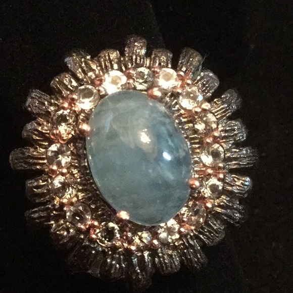 Elegant Genuine Aquamarine Cabochon Ring - Picture 4 of 11